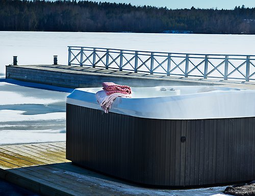 Folkpool ute pool